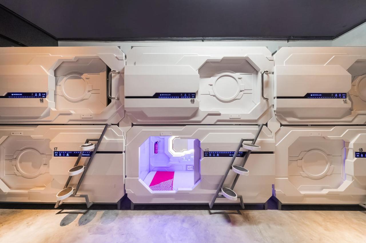 Oyo 89635 Modular Langkawi Capsule Hotel Padang Mat Sirat Exterior photo